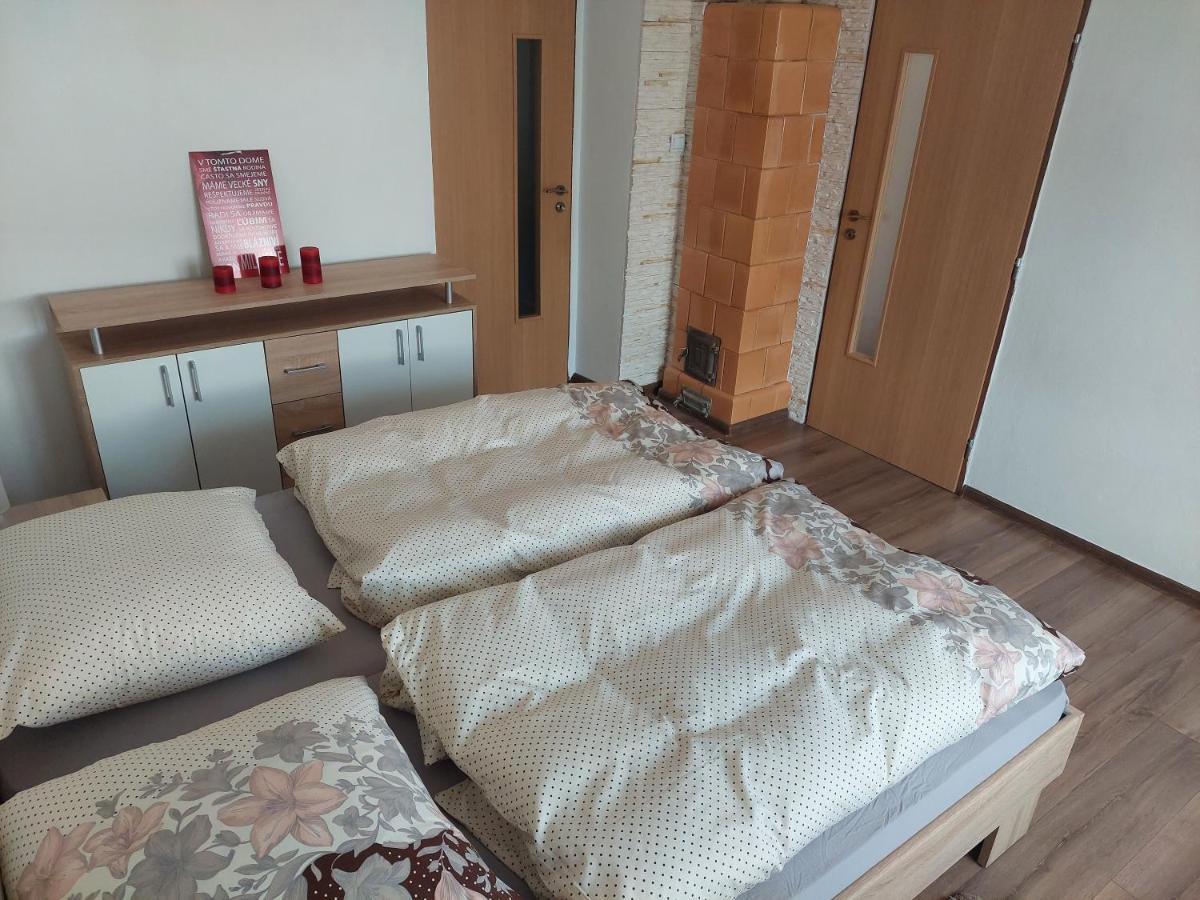 Vaclavskeho Apartment Medzilaborce Ngoại thất bức ảnh